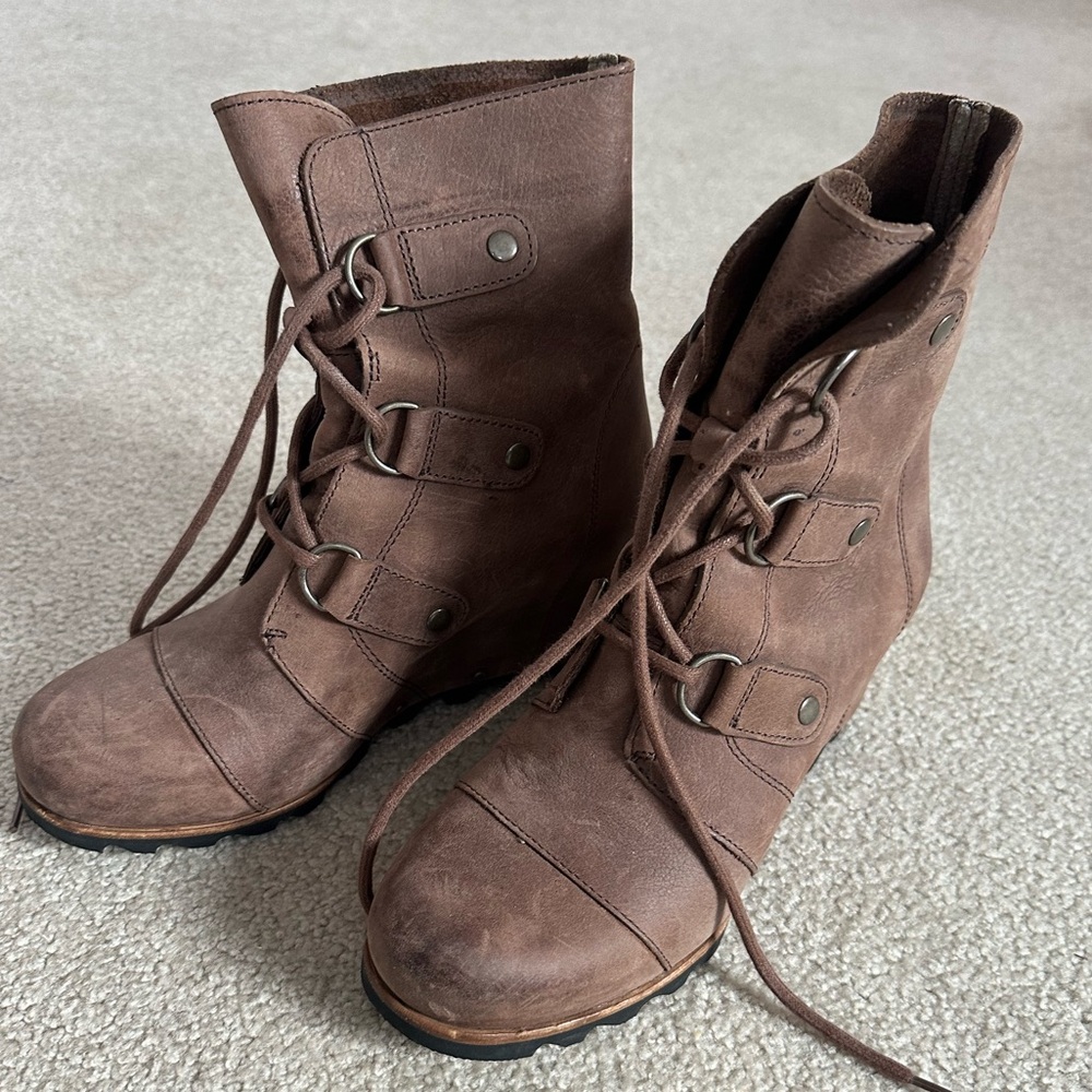 Sorel Joan of Arctic wedge boots